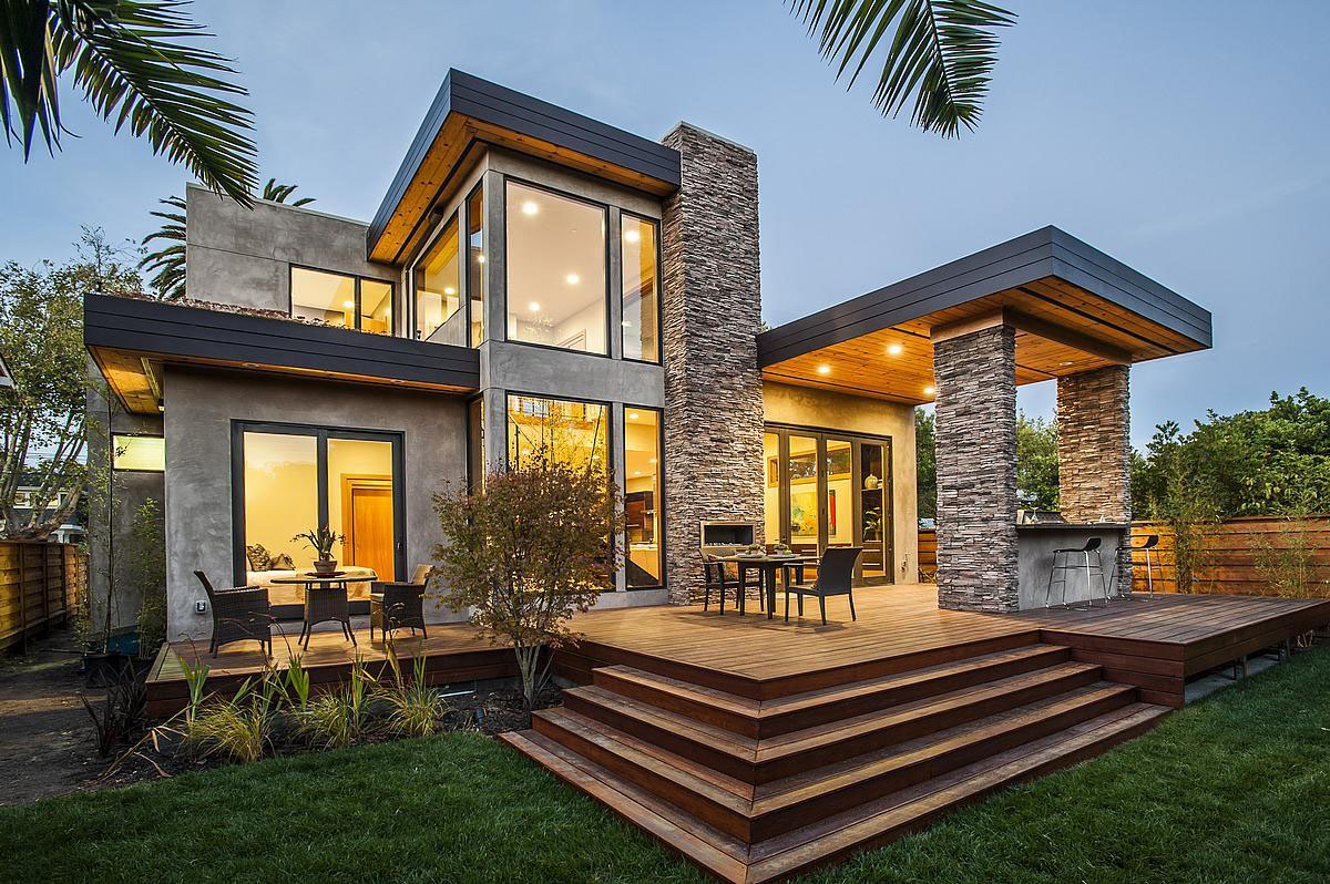 Designed by Toby Long of Clever Homes , the 3,000-square-foot house ...