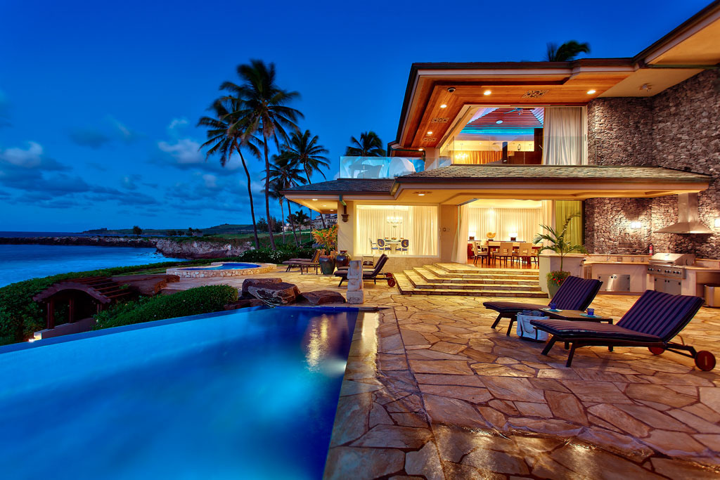 Luxury Beachfront Estate In Maui | iDesignArch | Interior Design ...