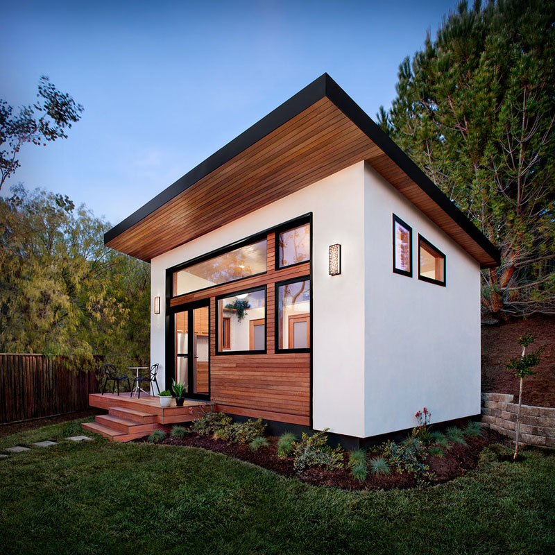 Contemporary Prefab Tiny House5