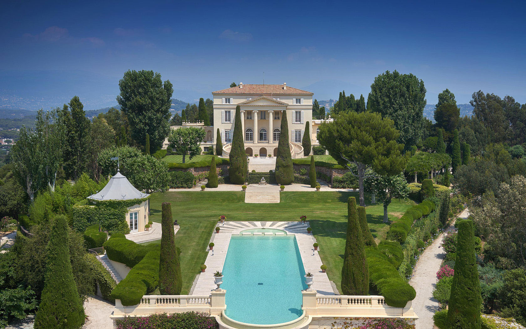 Neo-Palladian Style Mediterranean Villa