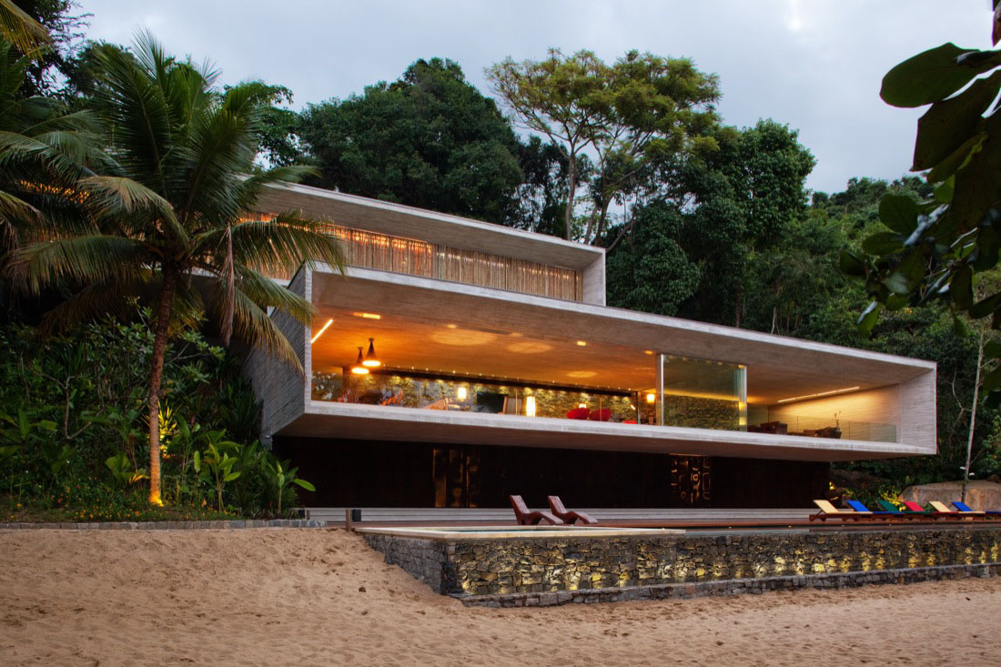 Modern Beach House