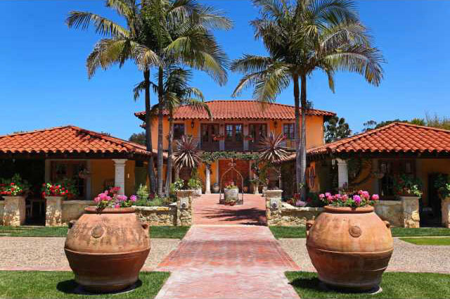 Some days ago, we try to collected photos to give you inspiration, whether these images are stunning right here, you can see one of our mexican hacienda style house plans collection, there are many picture that you can surf, we think you must. Mexican Hacienda Style House Plans - Spanish Hacienda Style House Plans | HomeDesignPictures