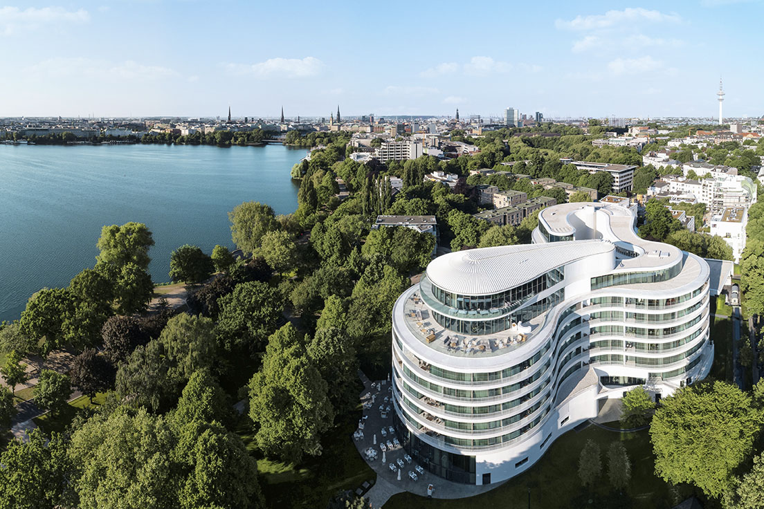 Hotel Fontenay Hamburg Sits Elegantly on the Edge of a Lake