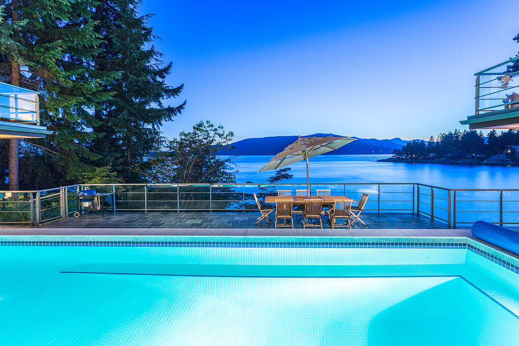 Vancouver Waterfront Home with View of Howe Sound
