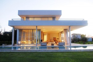 Modern House in Buenos Aires Argentina