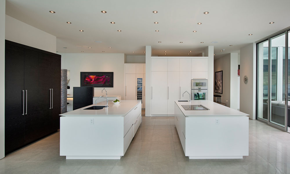 Minimalist White Kitchen Design