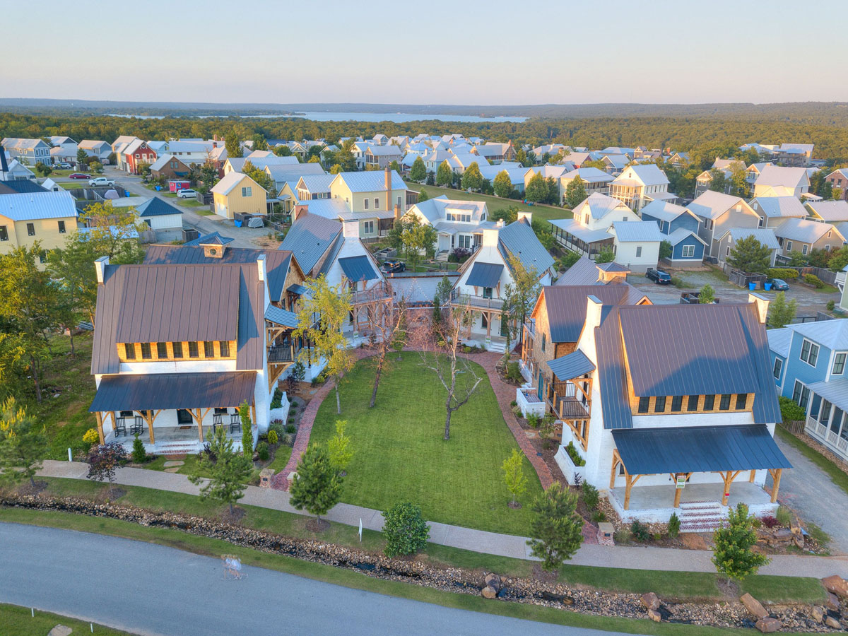 The Bend, Carlton Landing, Oklahoma