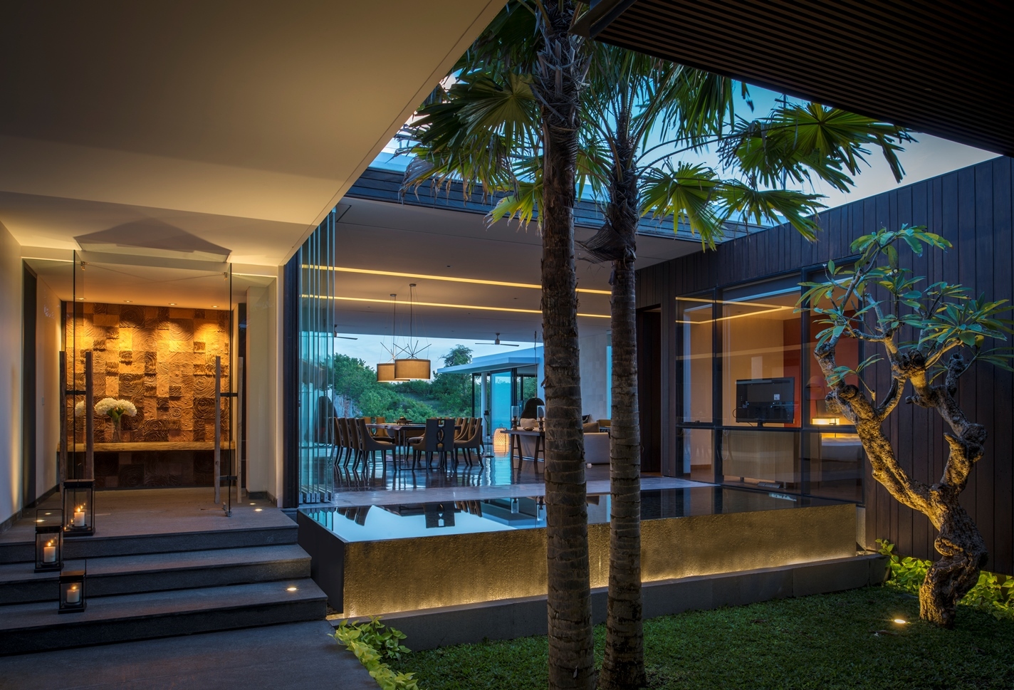Modern Resort Villa With Balinese Theme | iDesignArch ... Modern Resort Villa