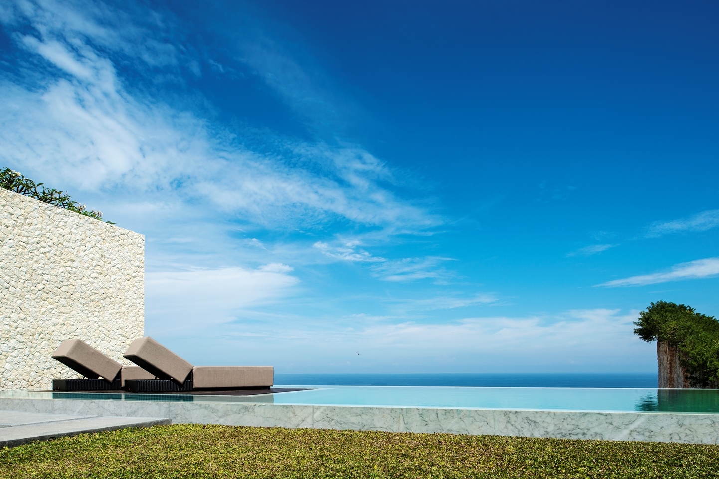 Bali Oceanfront Villa