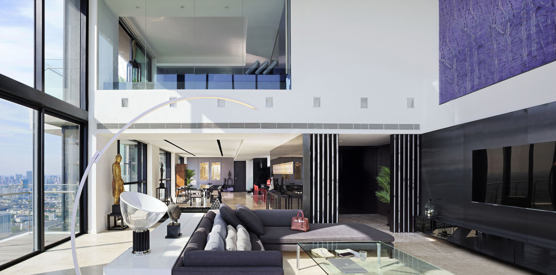 Elegant Luxury Modern Penthouse