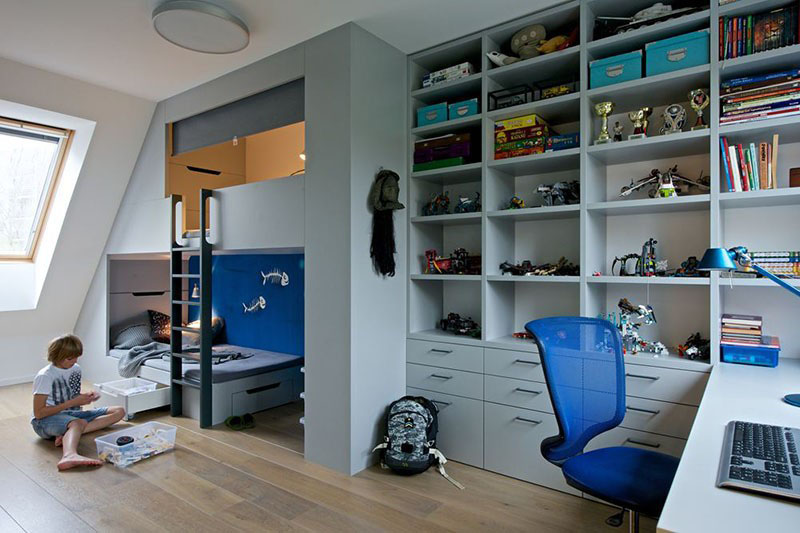 boys room with bunk beds