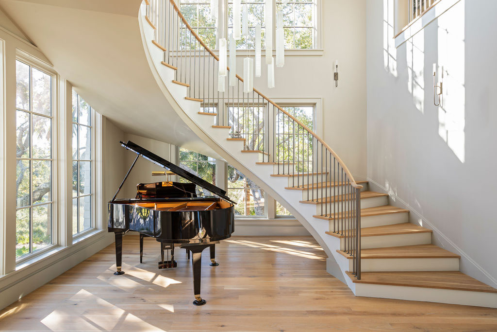 Grand Wooden Spiral Staircase