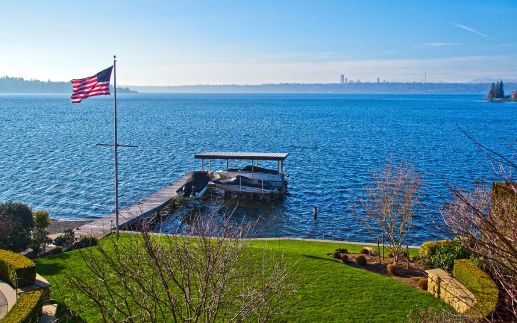 Lake Washington with view of Downtown Seattle