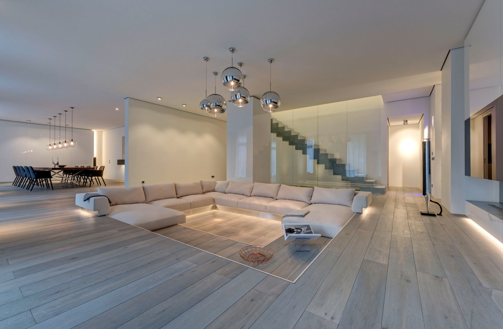 Elegant Luxury Modern Apartment