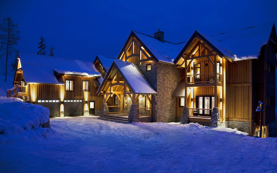 Heli Ski Lodge
