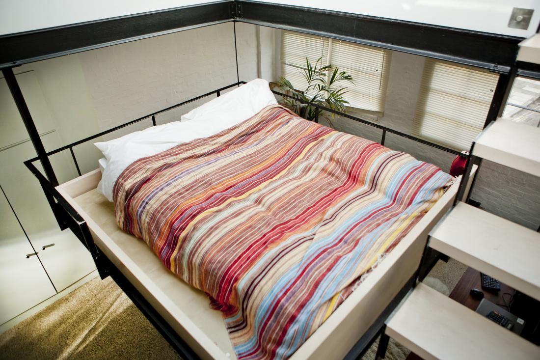 Sleeping Loft Bed