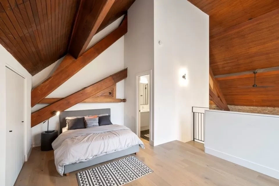 Modern Loft Attic Bedroom
