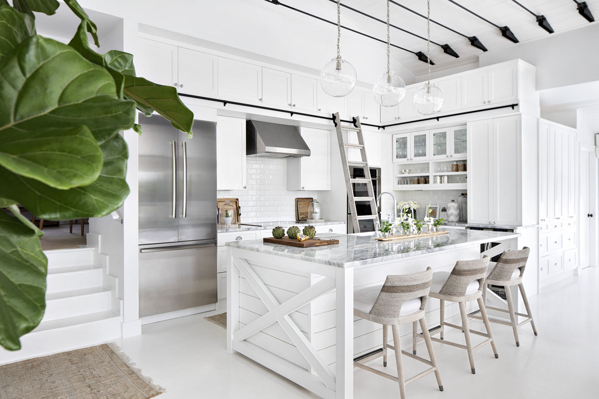 White Coastal Style Kitchen