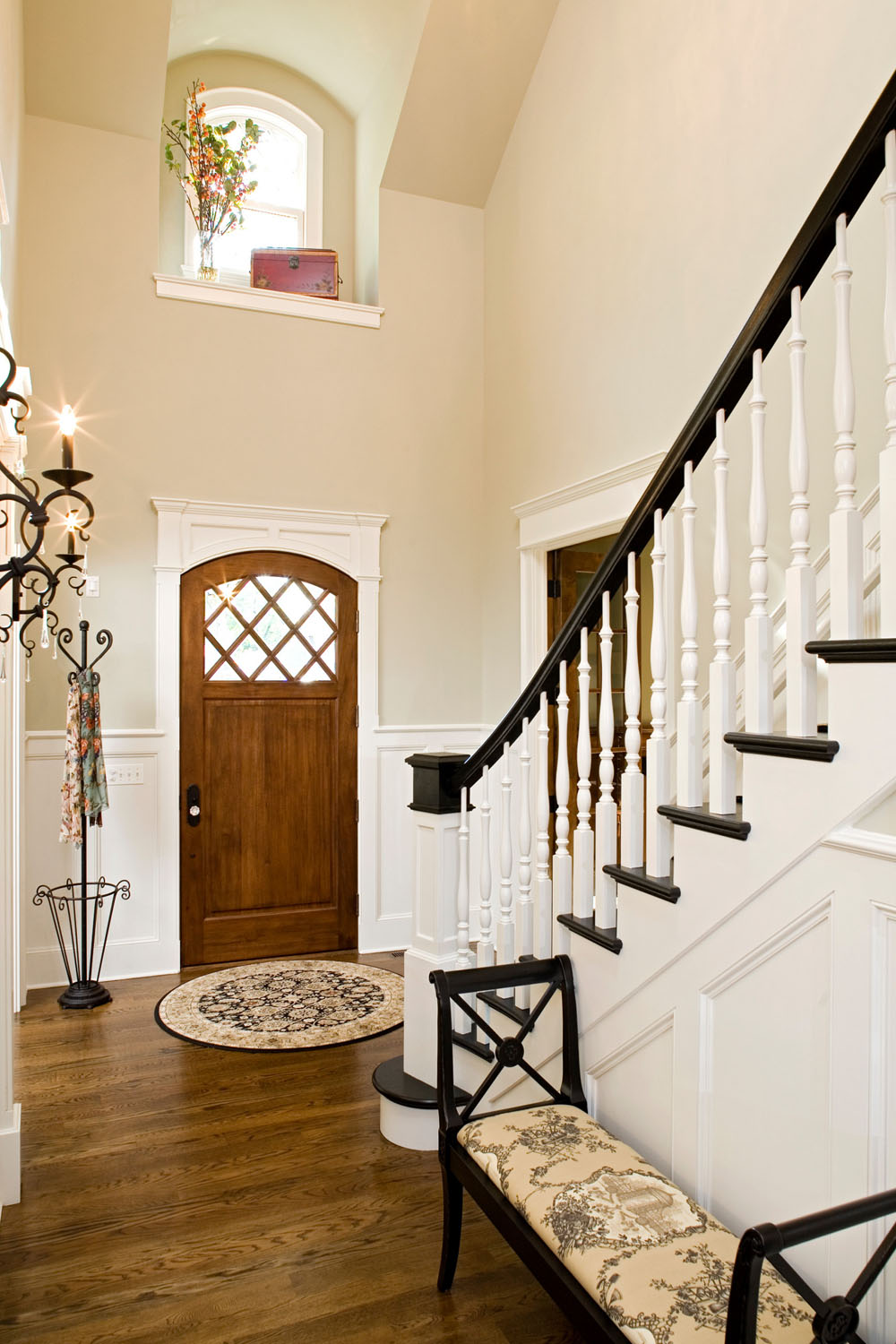 Beautiful Traditional Style Foyer