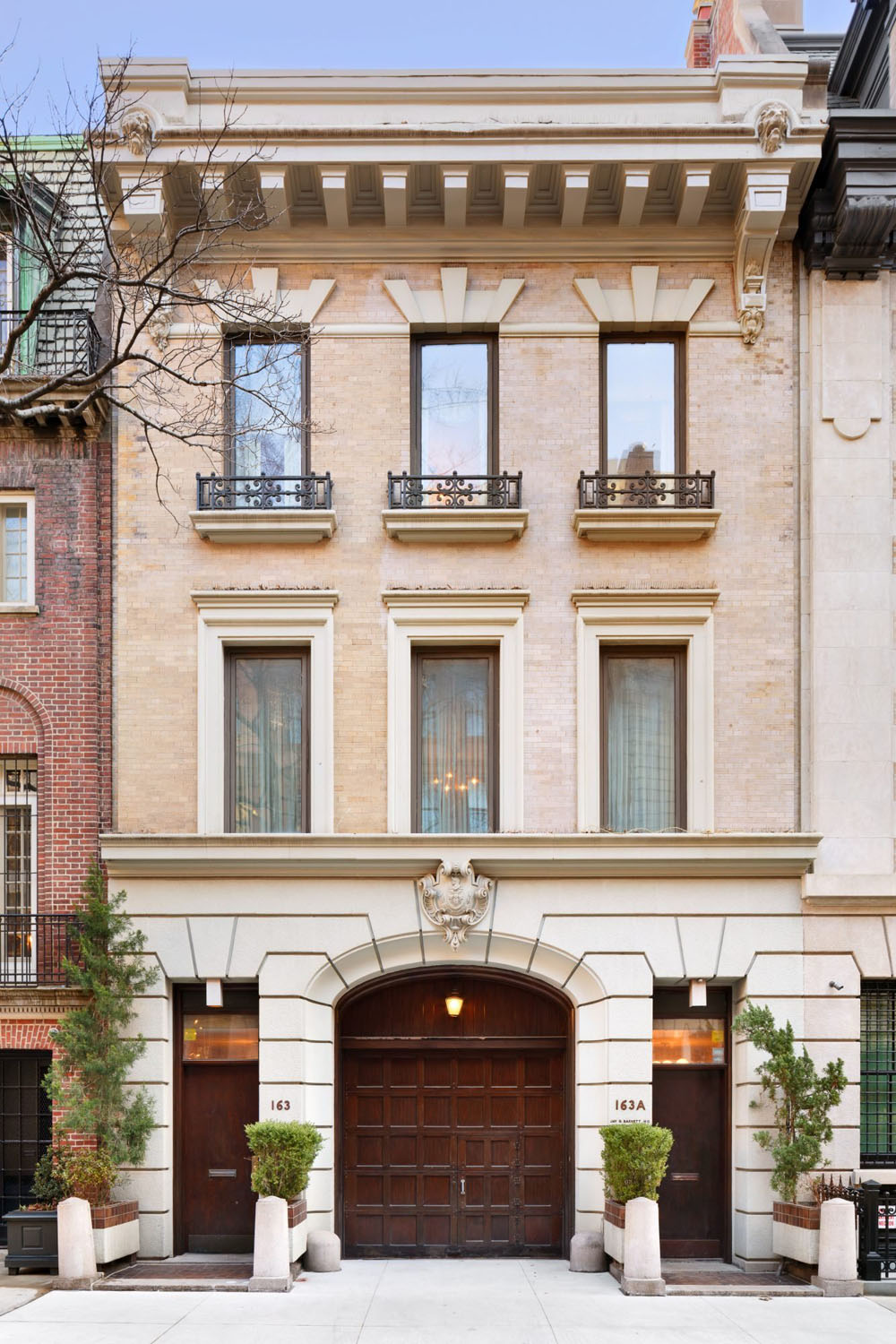 Upper East Side Classical Townhouse with Garage