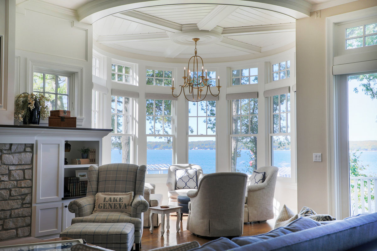 Round Seating Area by the Bay Window