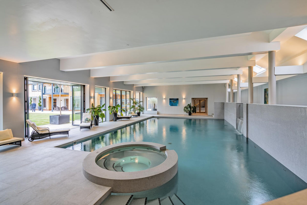 Luxury Home Indoor Swimming Pool