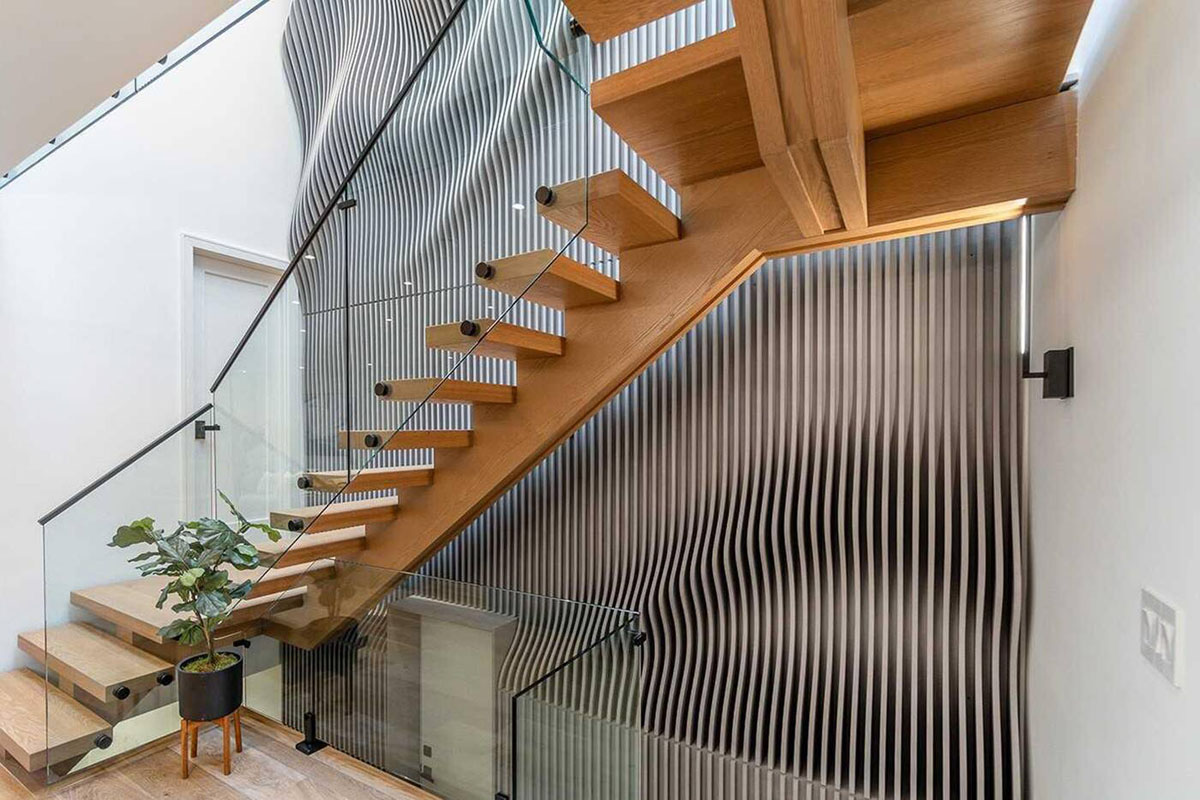 Modern Wood and Glass Staircase