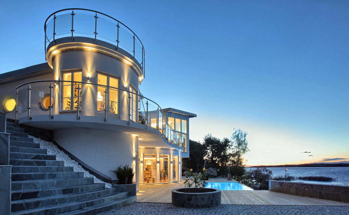 Unique Contemporary Waterfront Villa