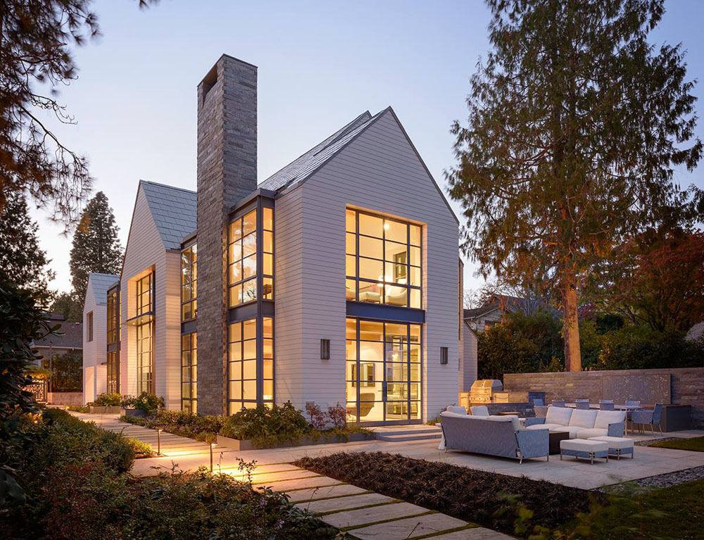 Lakeside House Merges Traditional Cape Cod And Contemporary Styles lakeside-house-merges-traditional-cape-cod-and-contemporary-styles