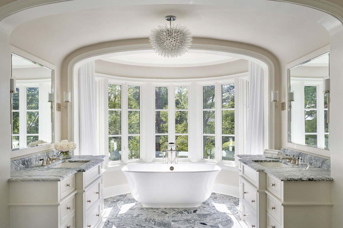 Elegant Bathroom with Standalone Bathtub