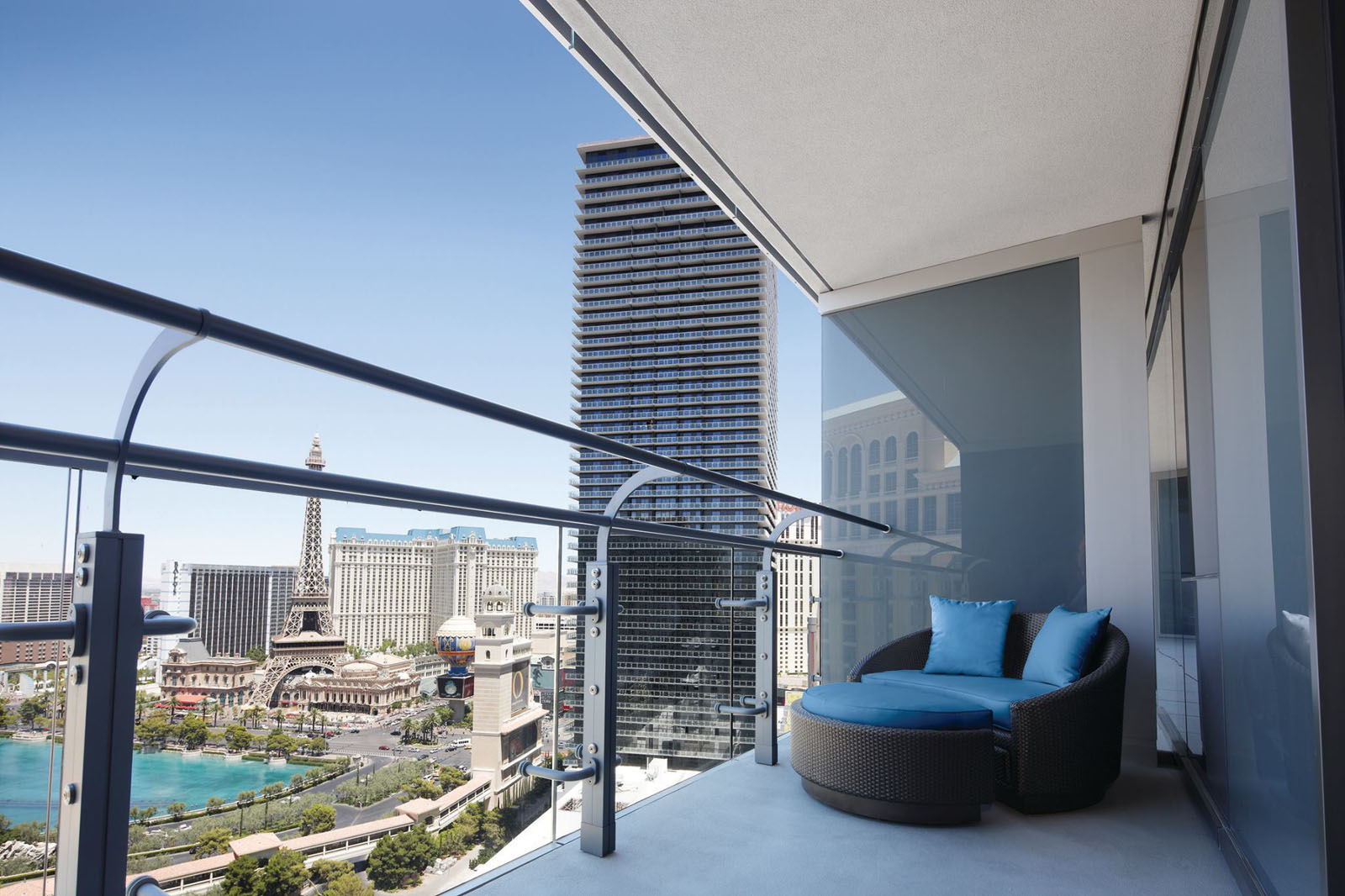 Las Vegas Hotel Balcony Terrace