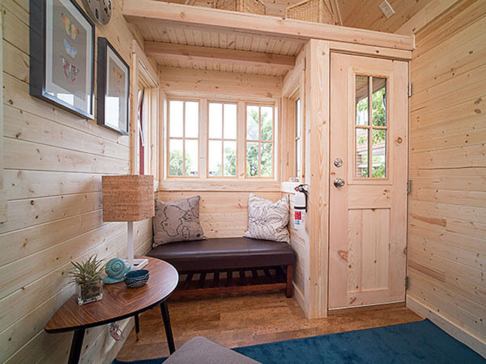 Gorgeous 172 Square Foot Tiny House With Great Use Of Space