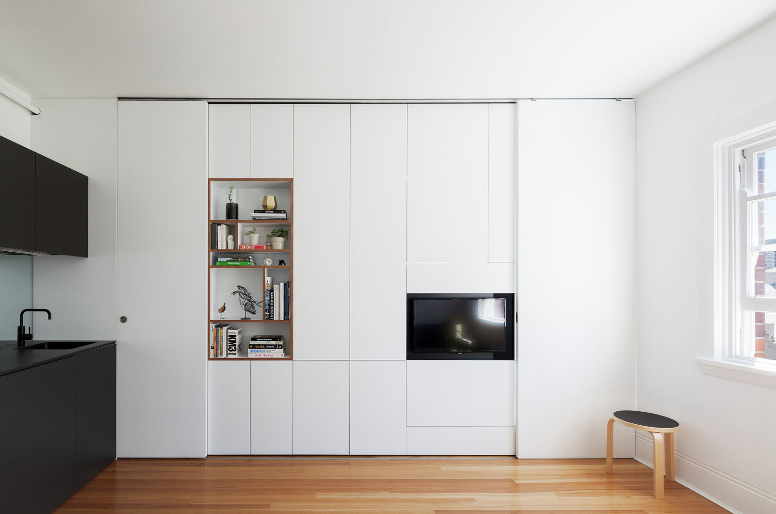 Minimalist Inner City Micro Apartment With Smart Functional