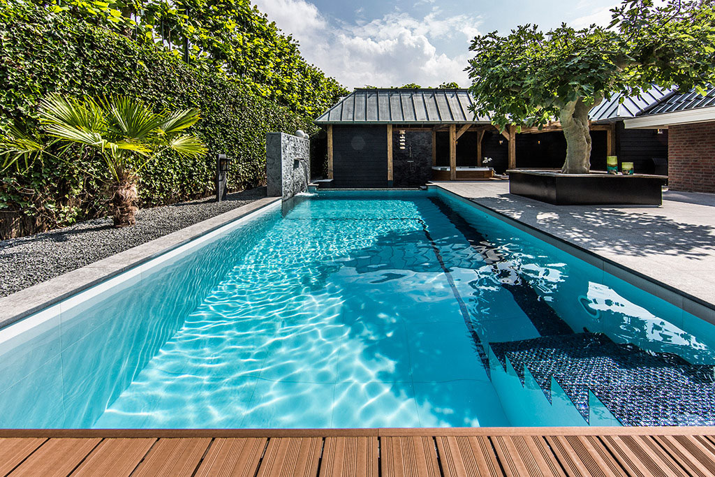 Dream Backyard Garden With Amazing Glass Swimming Pool | iDesignArch