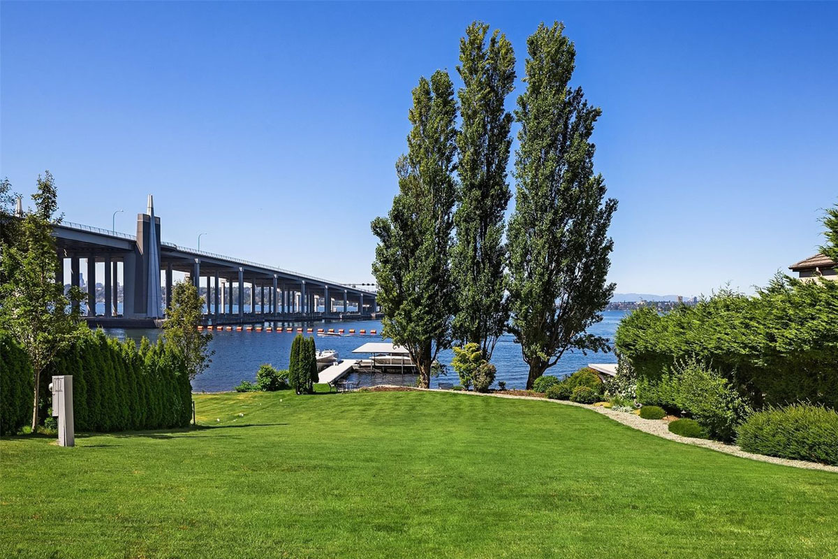 Luxury Home Backyard Boat Dock