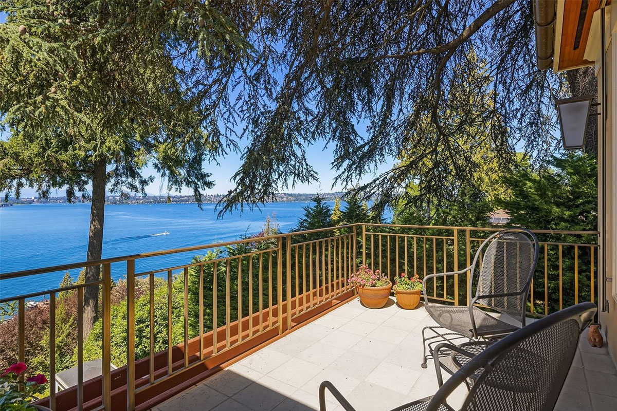 Balcony with View of Lake Washington and the Mountains