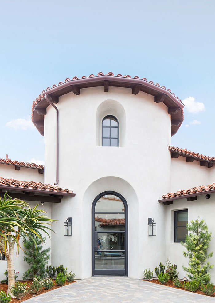 Spanish Mediterranean Style Dream Home Blends Traditional