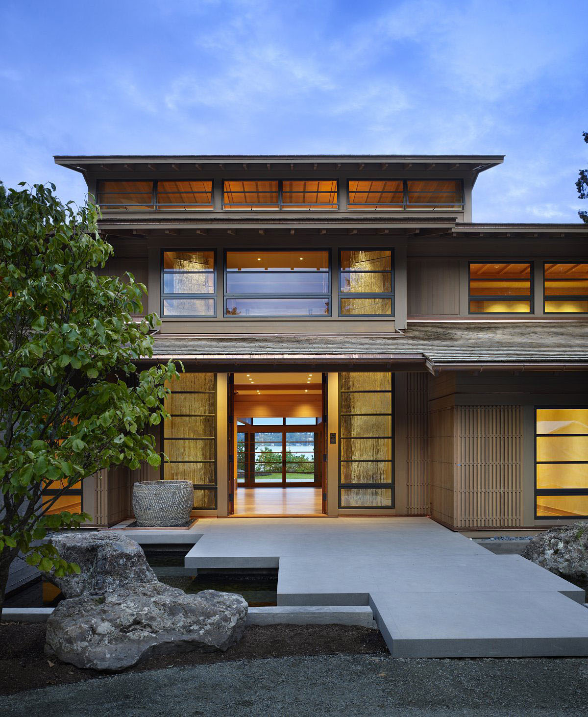  Contemporary  House  In Seattle  With Japanese Influence 