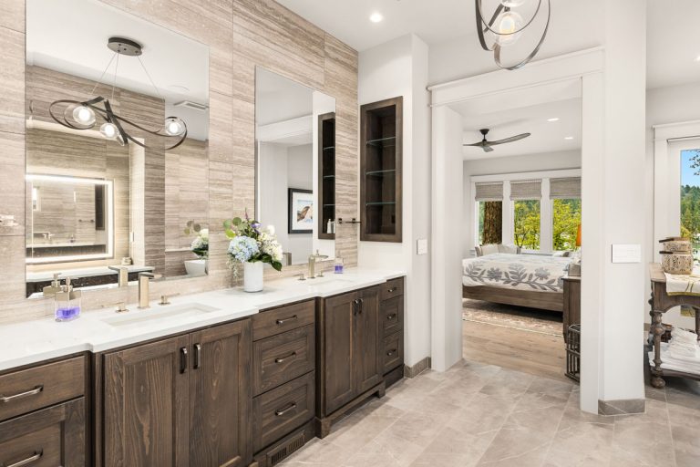 The Ultimate Private Lakeside Paradise on Oswego Lake