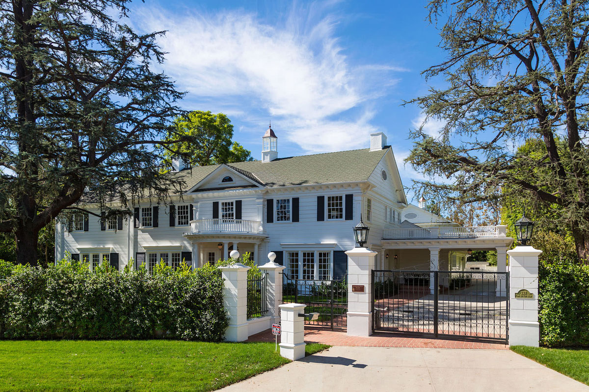 Gated Mansion