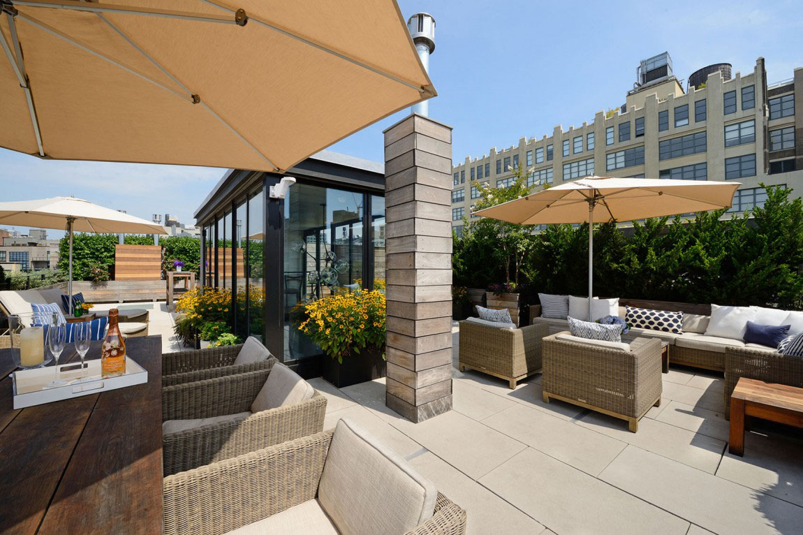 Elegant New York City Rooftop Terrace