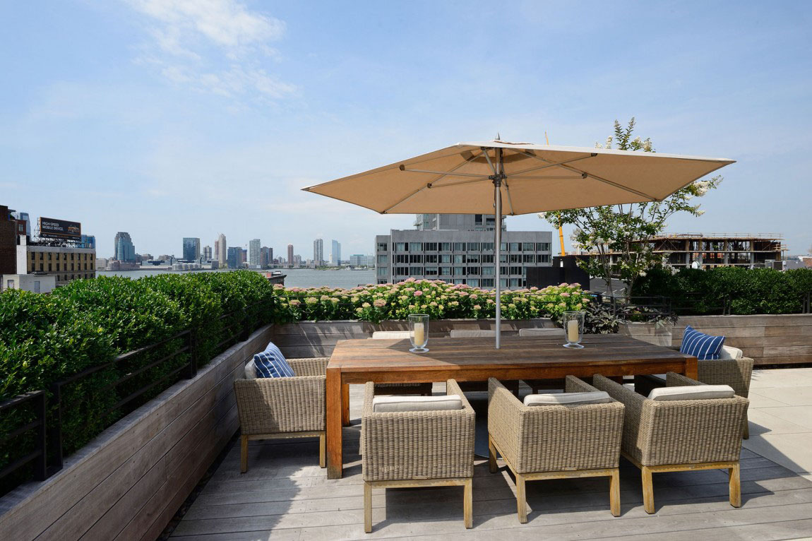 Rooftop Terrace with Hudson River View
