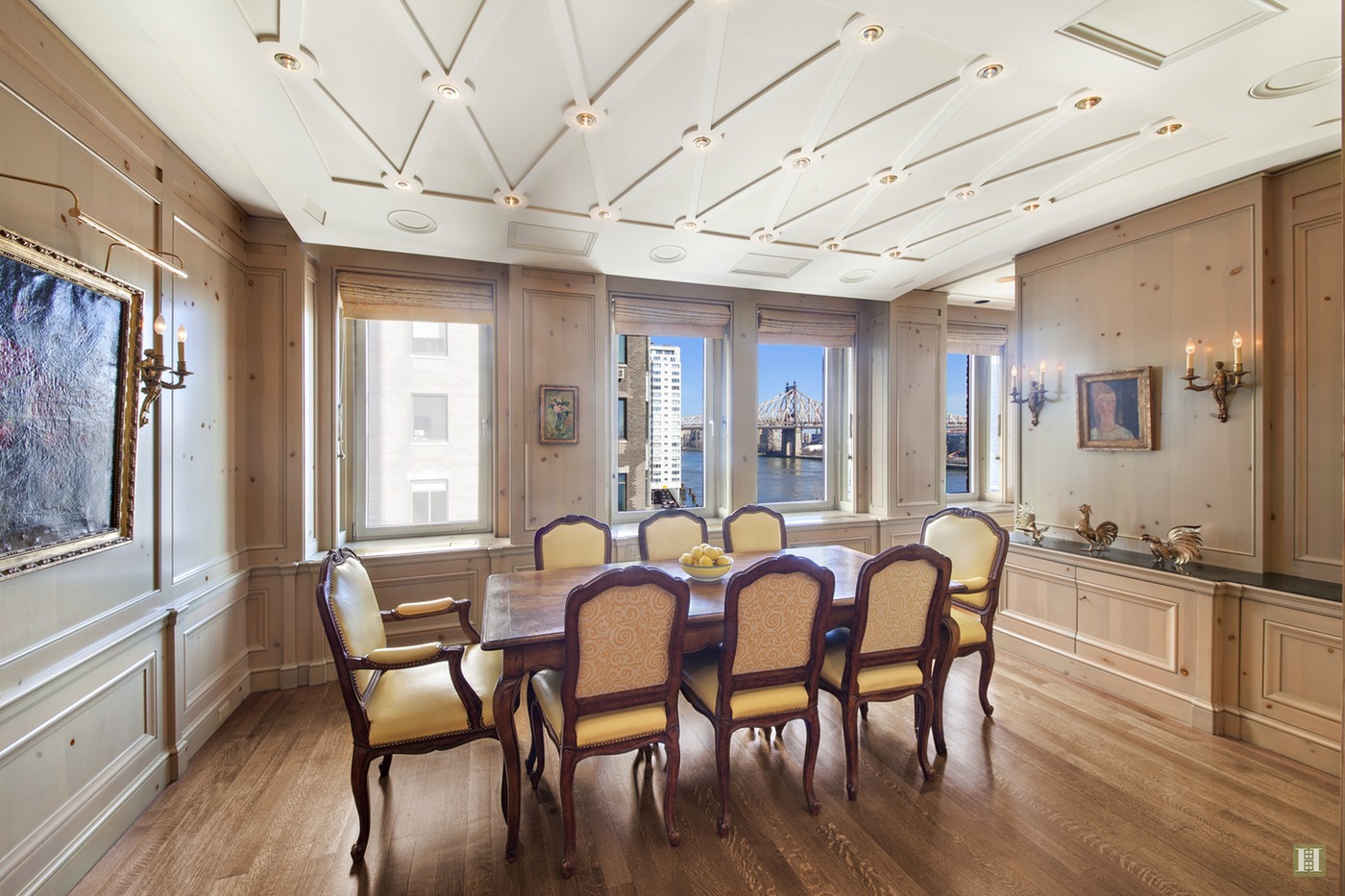Inside Greta Garbo's New York City Apartment with Views of the East River ...