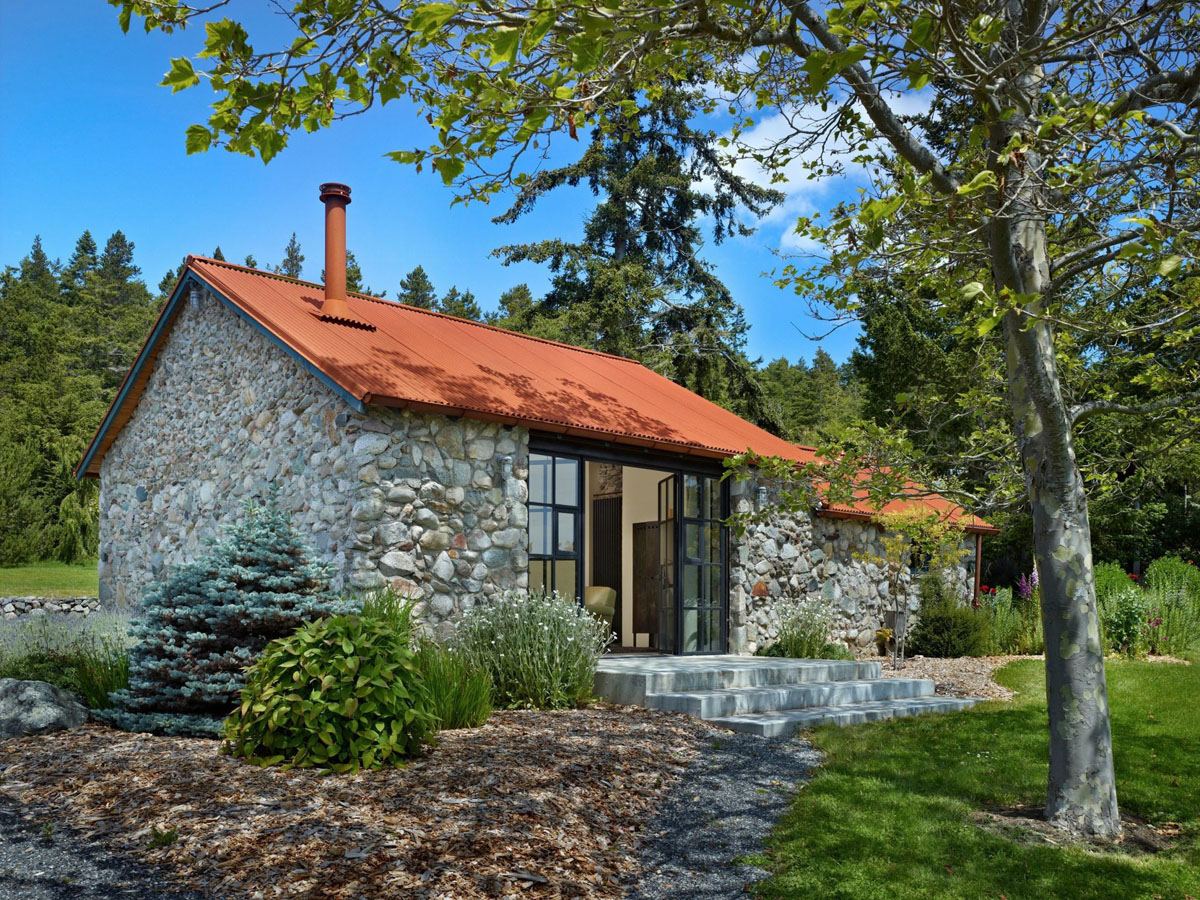 Cozy Stone Cottage