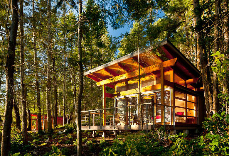 environmentally-friendly wood cabins