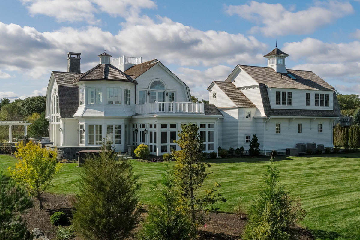 New England Shingle Style Seaside Cottage