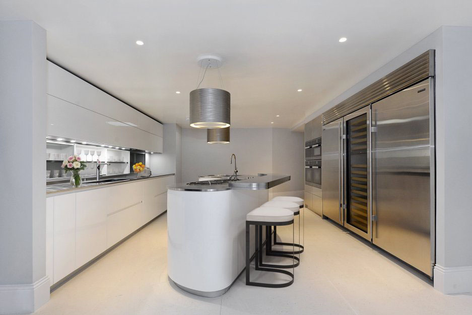 State of the Art Modern Kitchen