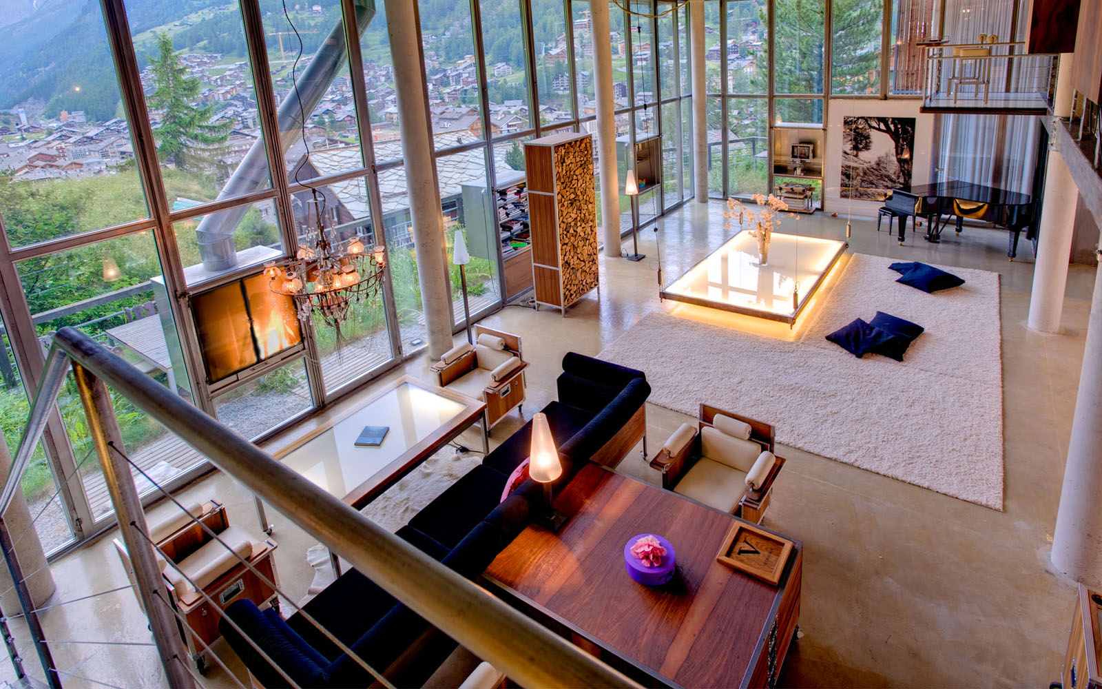 High Ceiling Glass Loft Apartment