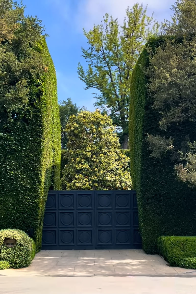 Jeff Bezos Home Front Entrance