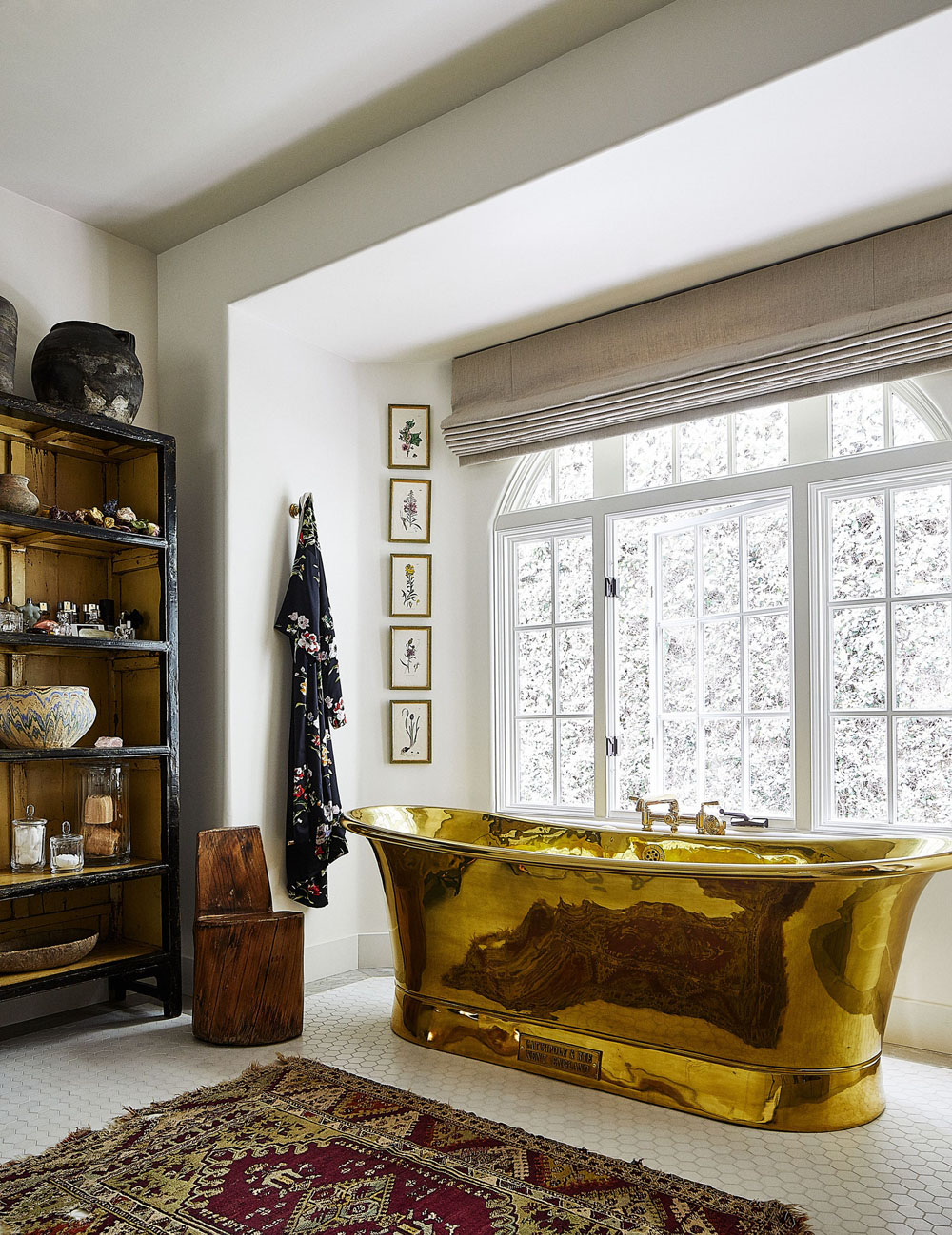 Gold Stand Alone Bathtub